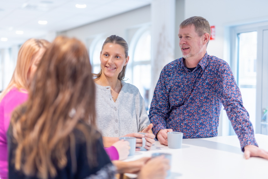 Porträttbild - ordningsvakt. Foto.