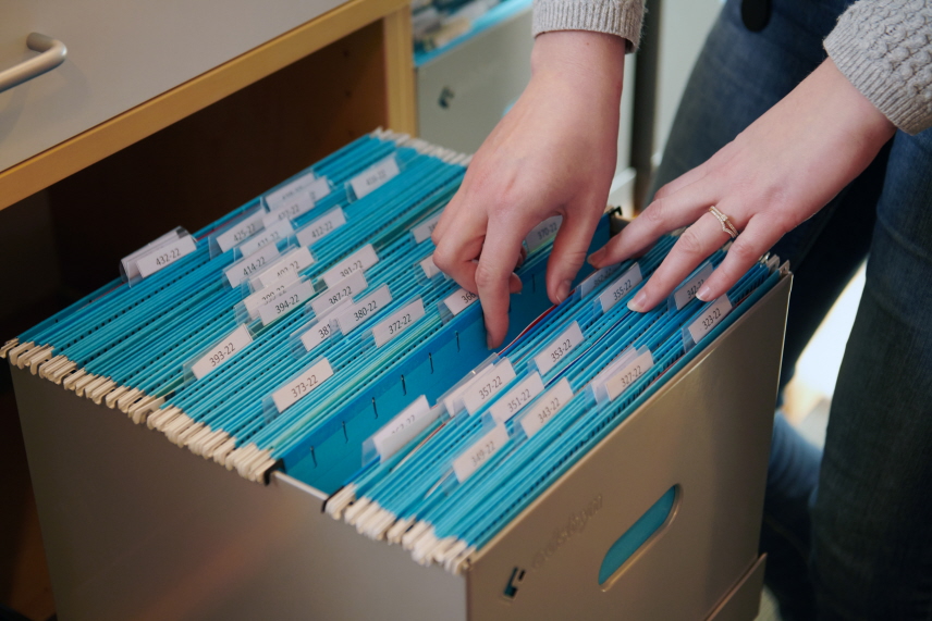 Utdragningslåda med akter.