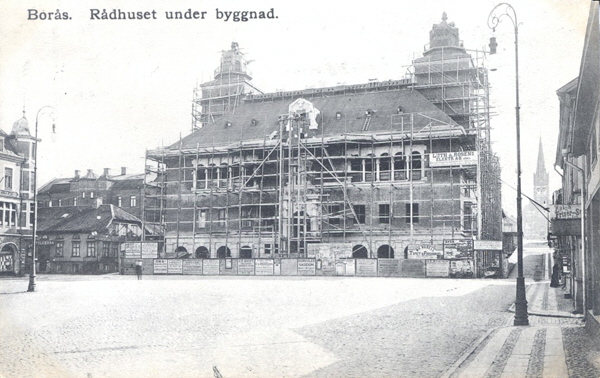 Rådhuset under byggnad